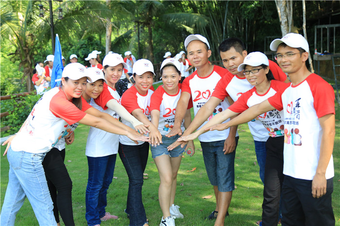 2、檳榔谷暑期同學(xué)聚會(huì)扎堆體驗(yàn)快樂(lè)拓展