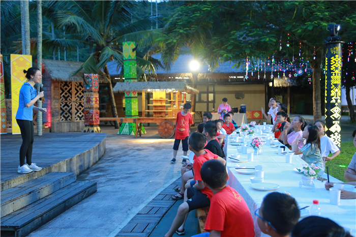 5、“少年演講家”玩轉檳榔谷 蕩槳飛歌“悠黎客”