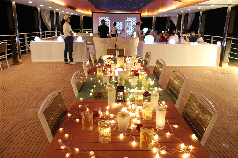 蜈支洲島“海島主題夜” 蜈支洲島“海島主題夜”